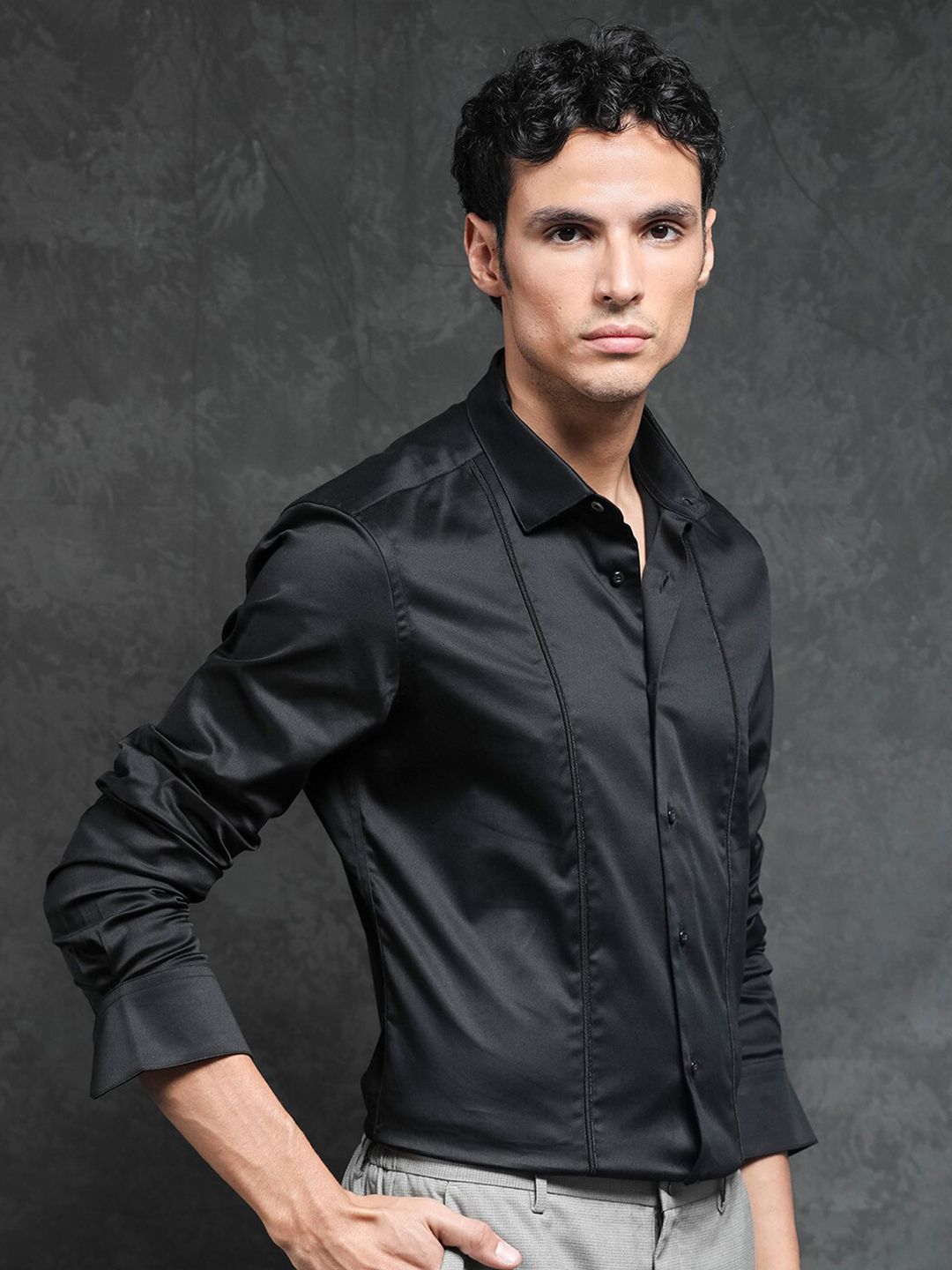 RARE RABBIT Men Liner Black Slim Fit Opaque Cotton Shirt