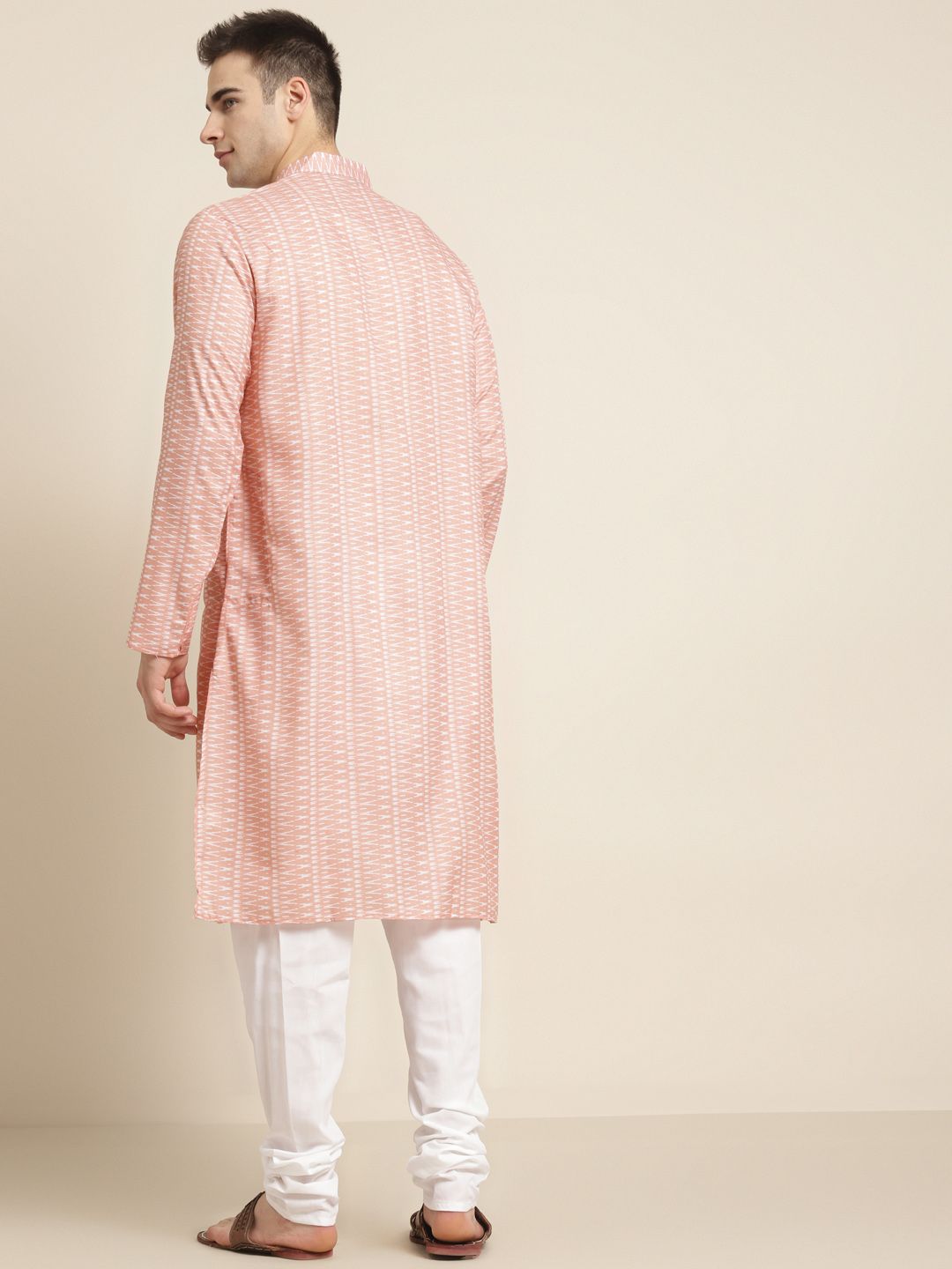 SOJANYA Men Peach-Coloured & White Pure Cotton Leheriya Printed Kurta