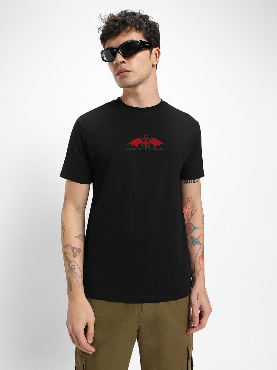 Bewakoof Men Black House Of The Dragon Iconic Graphic Back Pure Cotton Printed T-shirt