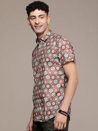 DENNISON Men Brown Comfort Floral Printed Casual Shirt