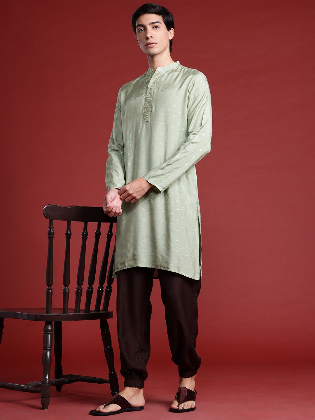 Anouk Mandarin Collar Straight Kurta