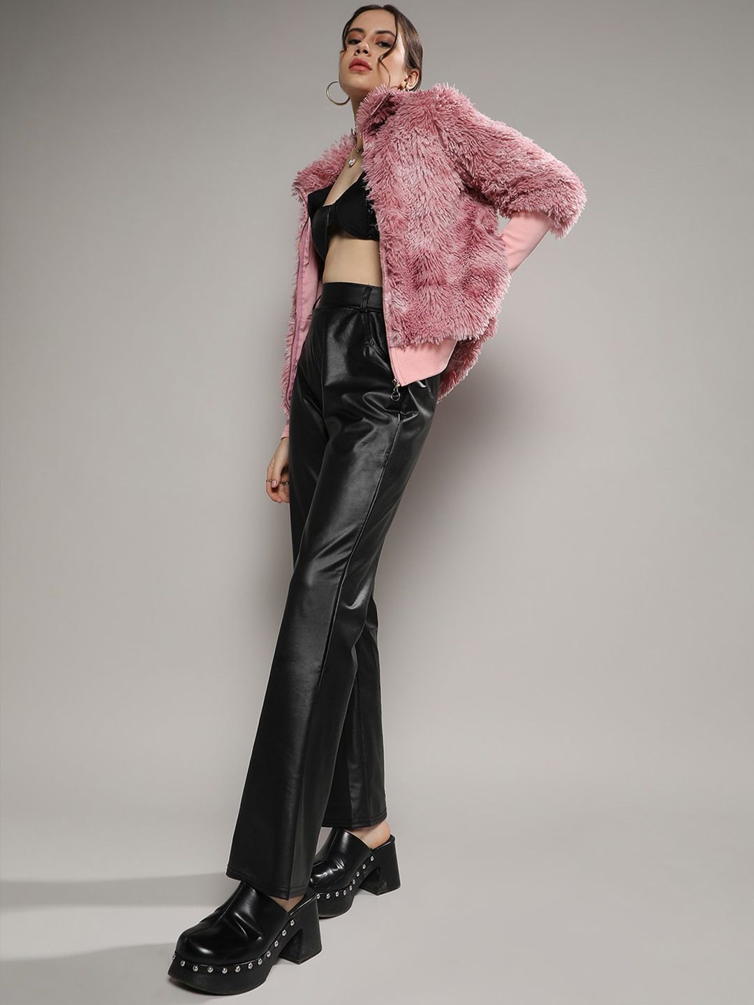 Kampus Sutra Pink Mock Collar Windcheater Faux Fur Furored Jaket