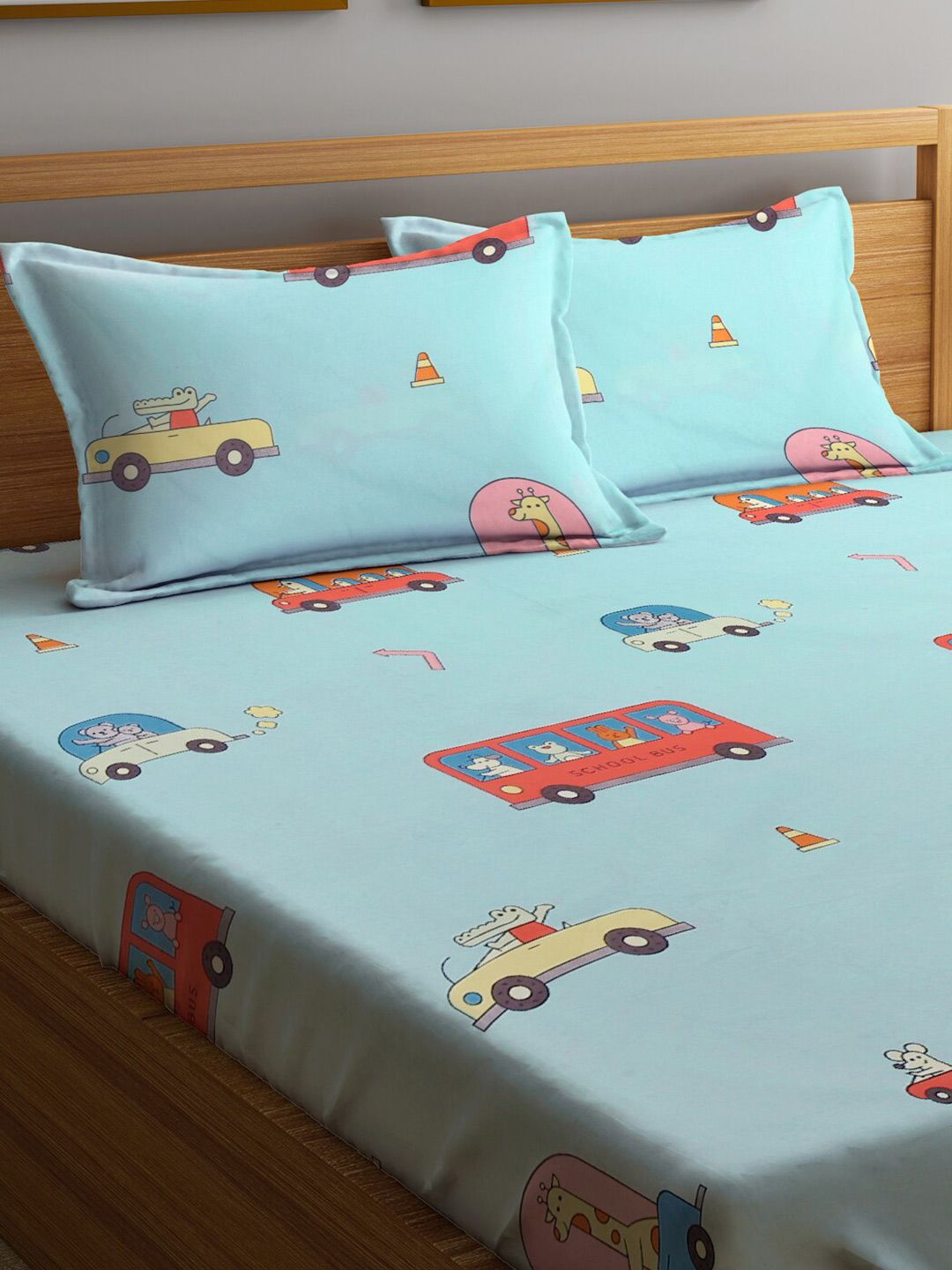 KLOTTHE Turquoise Blue Graphic Cotton 300 TC Fitted King Fine Bedsheet with 2 Pillow Covers-98 x 87 inches