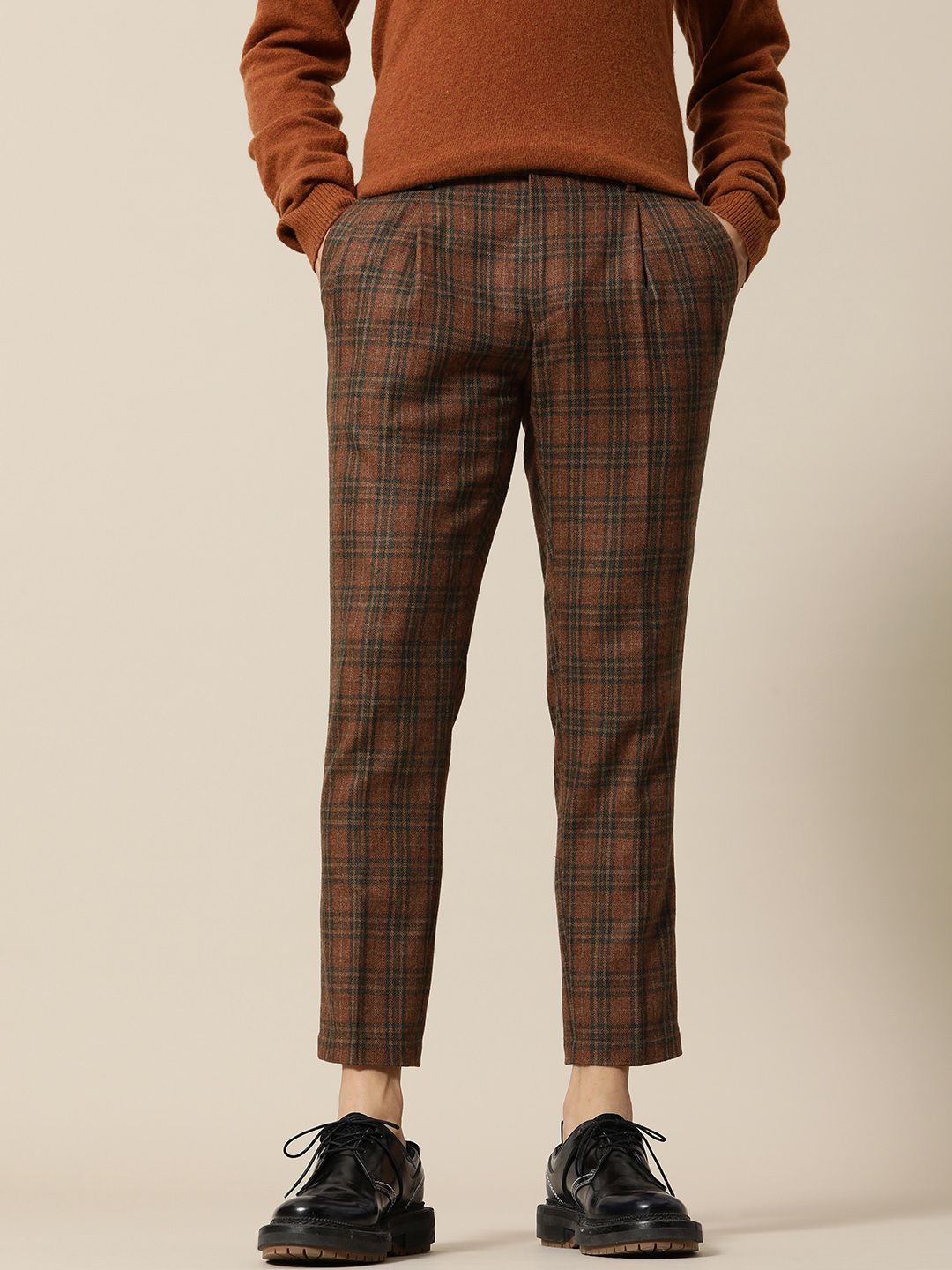 Mr Bowerbird Men Checked Tailored Pleated Trousers