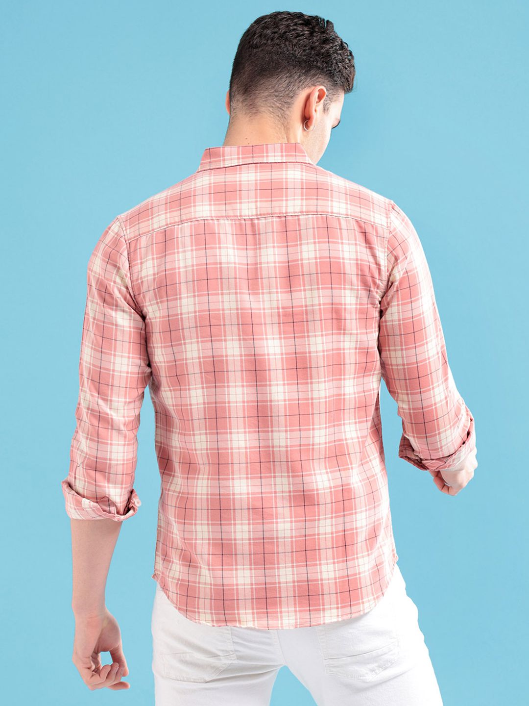 The Indian Garage Co Men Coral Pink & Off-White Cotton Smart Fit Checked Casual Shirt
