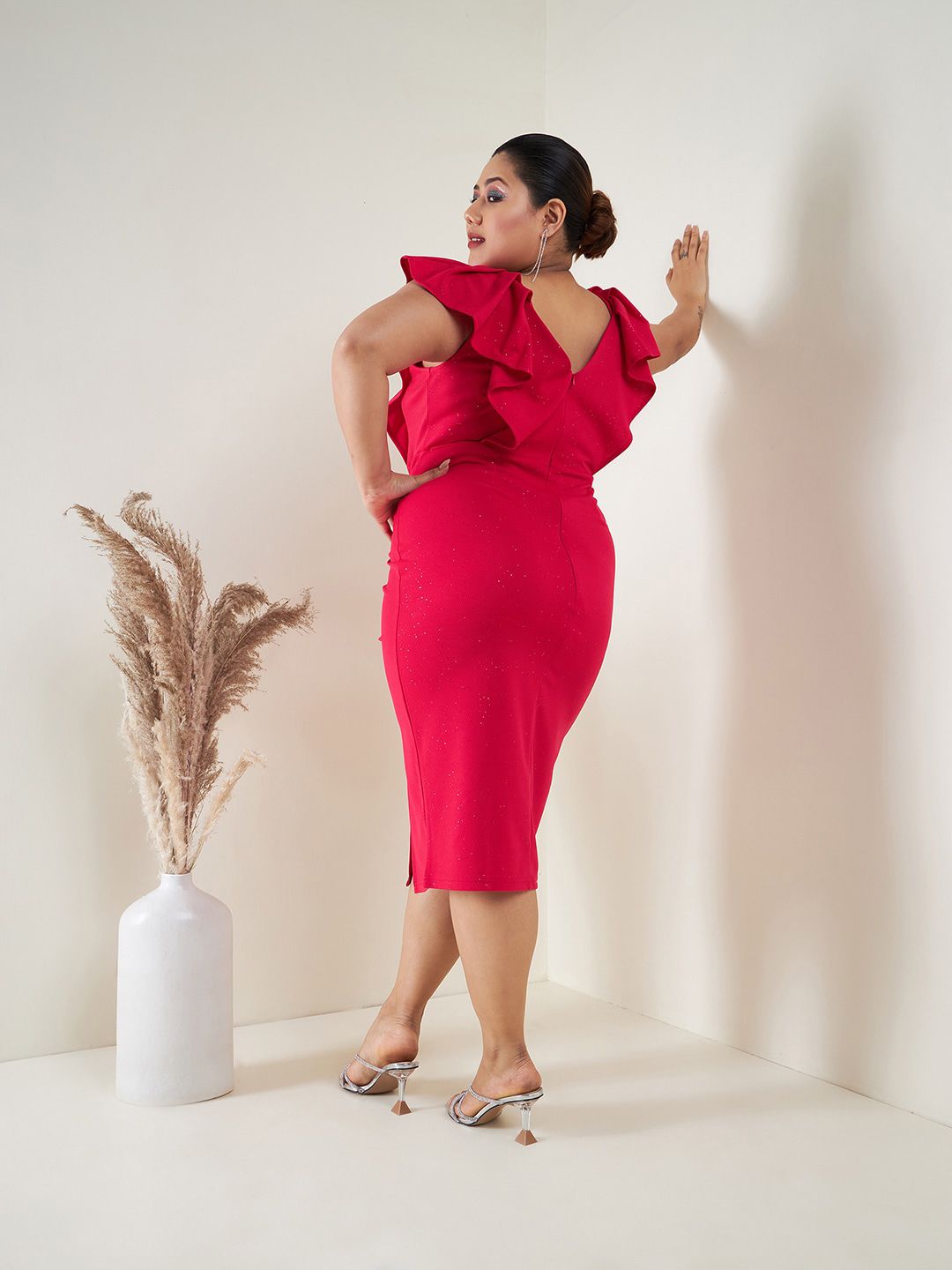 SASSAFRAS Curve Plus Size V-Neck Ruffled Slit Sheath Dress