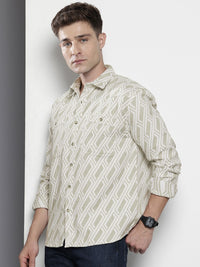 The Indian Garage Co Men Relaxed Fit Textured Resort Wear Jacquard Shirt