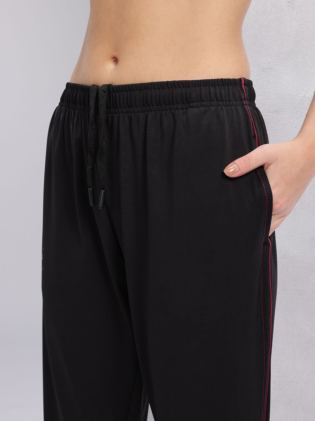 HRX by Hrithik Roshan Women Side Stripe Training Joggers