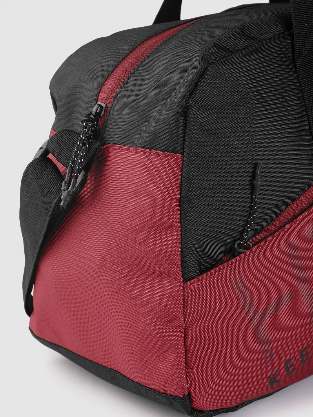 HRX by Hrithik Roshan Colourblocked Medium Casual Duffel Bag
