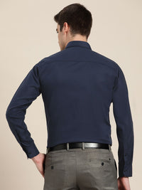 Hancock Men Solid Slim Fit Formal Shirt