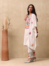 House of Chikankari Crafts Set Kaftan Wanita Solid Sulam Aari - Putih