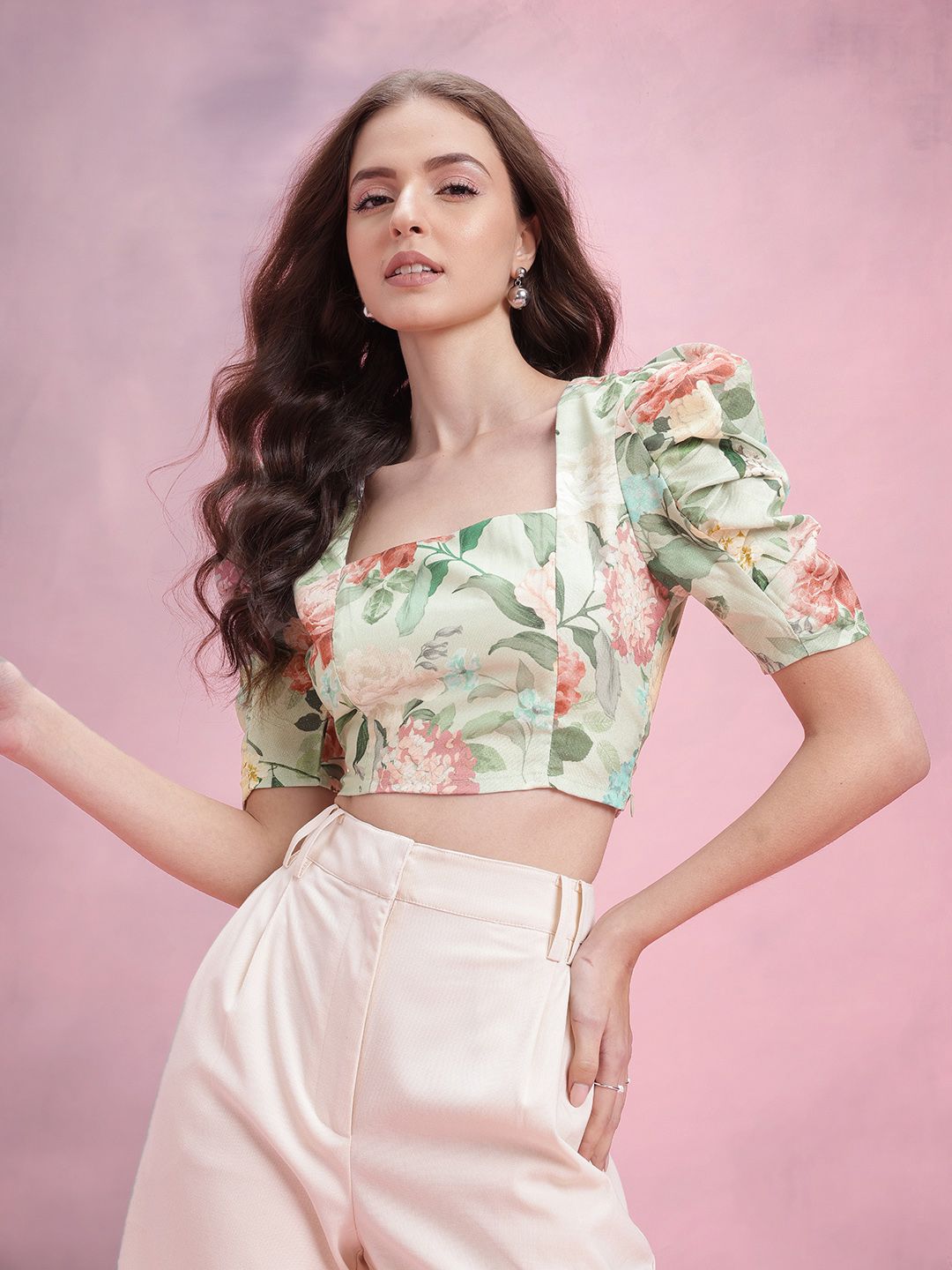 DressBerry Floral Print Paneled Puff Sleeve Crop Top