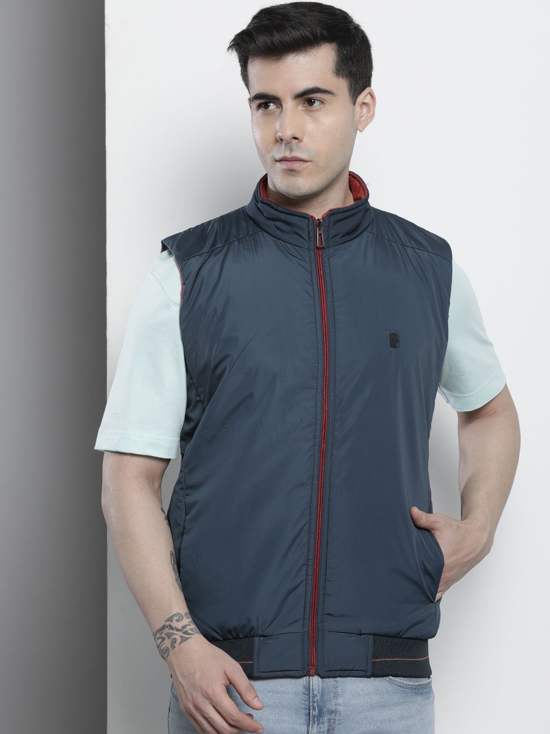The Indian Garage Co Men Sleeveless Zip-Front Reversible Bomber Jacket