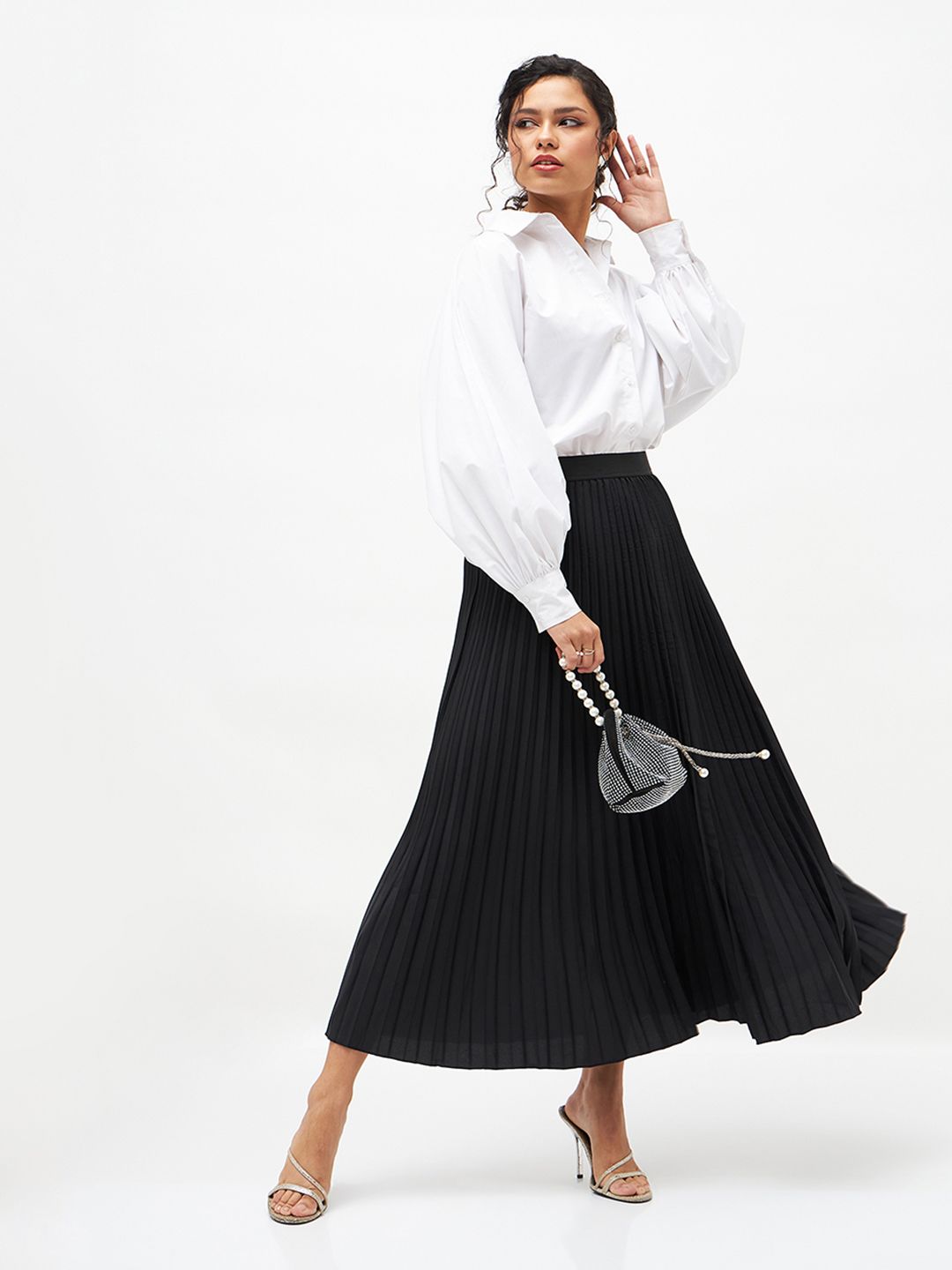 SASSAFRAS Black Accordion Pleated Maxi Flared Skirt