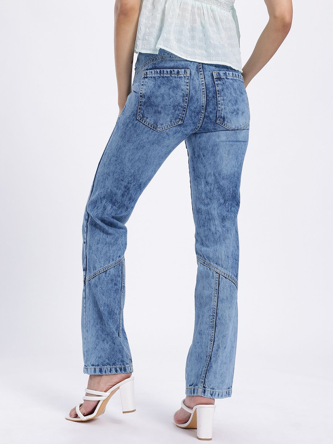 DressBerry Women Regular Fit Faded Panelled Jeans