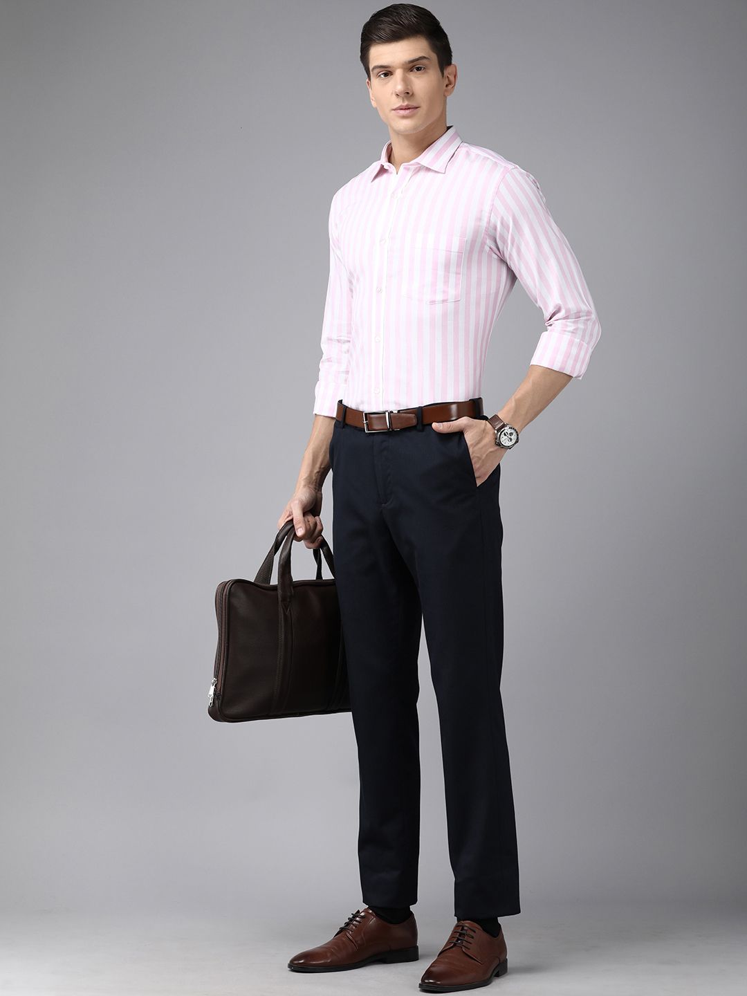 Park Avenue Men White & Pink Slim Fit Striped Formal Shirt