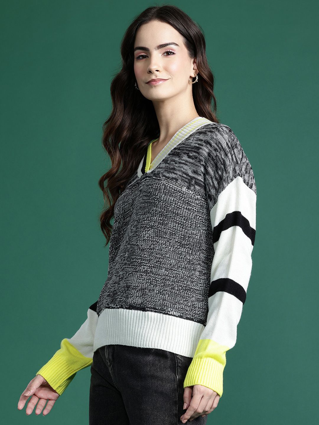 DressBerry Colorblocked Pullover