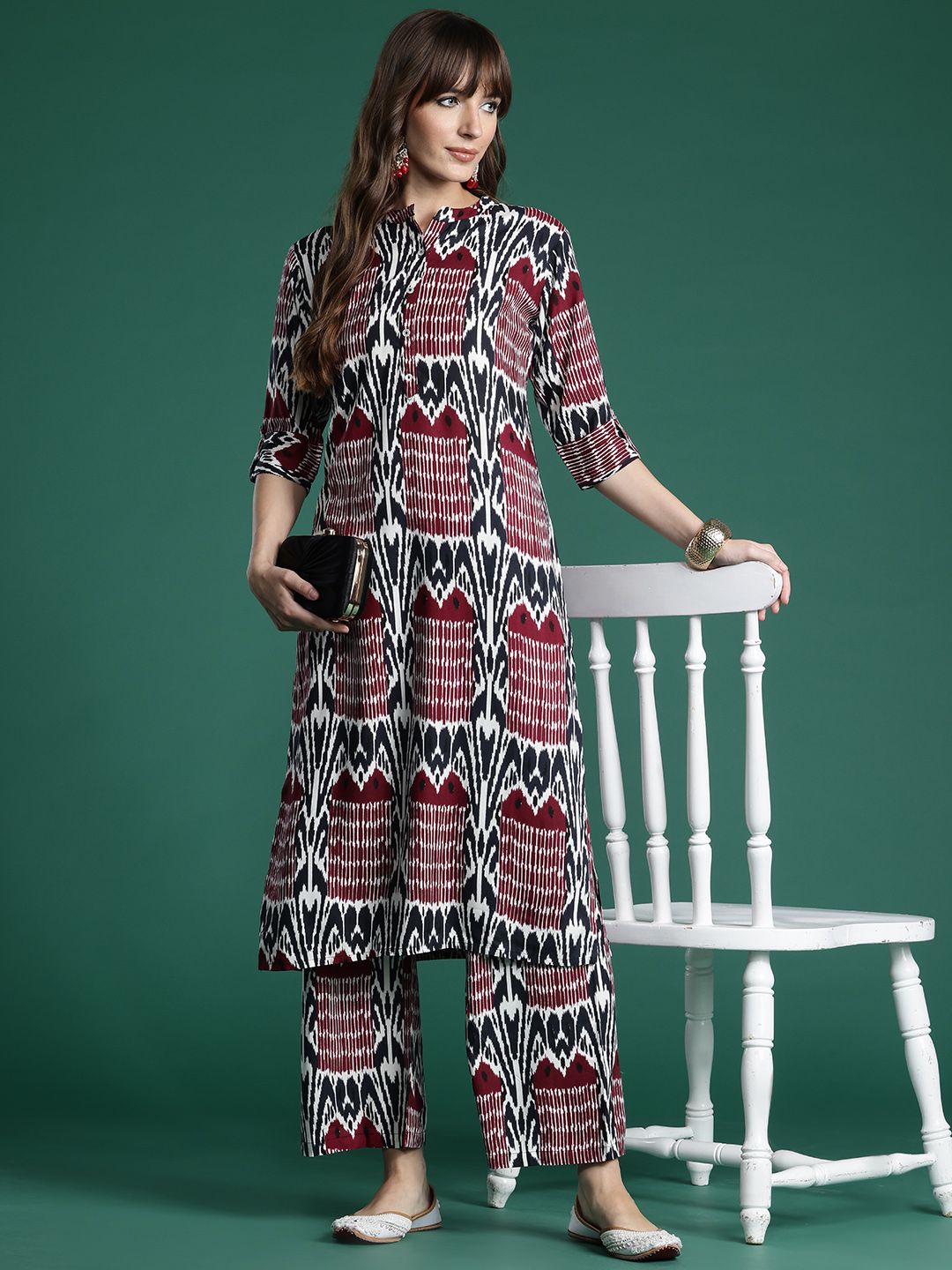 Indo Era Printed Regular Kurta with Palazzos