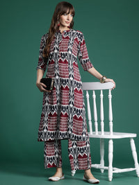 Indo Era Printed Regular Kurta with Palazzos