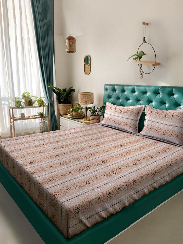 KLOTTHE Beige & Orange Floral Printed 400 TC Cotton King Bedsheet Set 2.50 m x 2.25 m