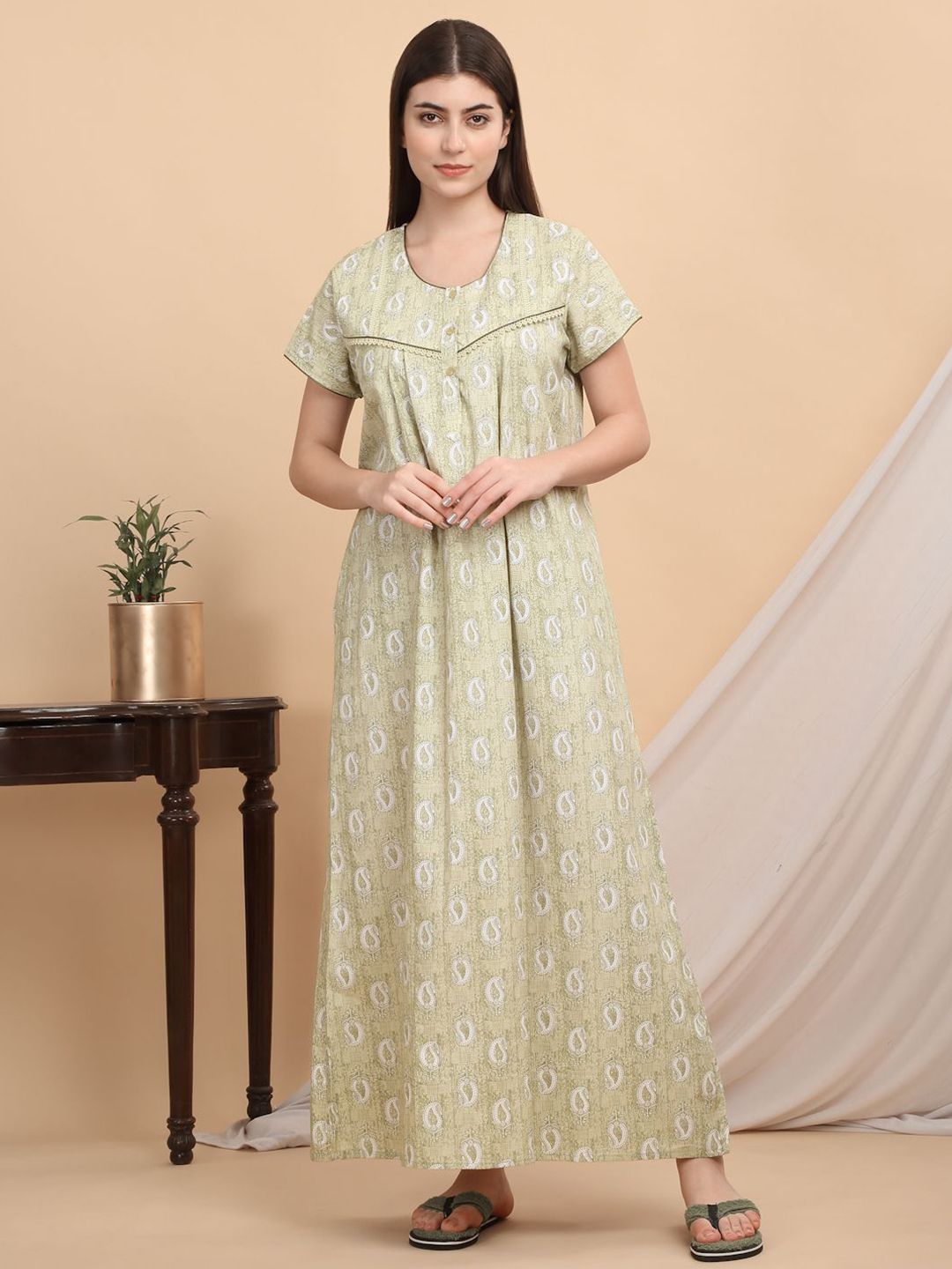 Sweet Dreams Ethnic Motifs Printed Pure Cotton Maxi Nightdress