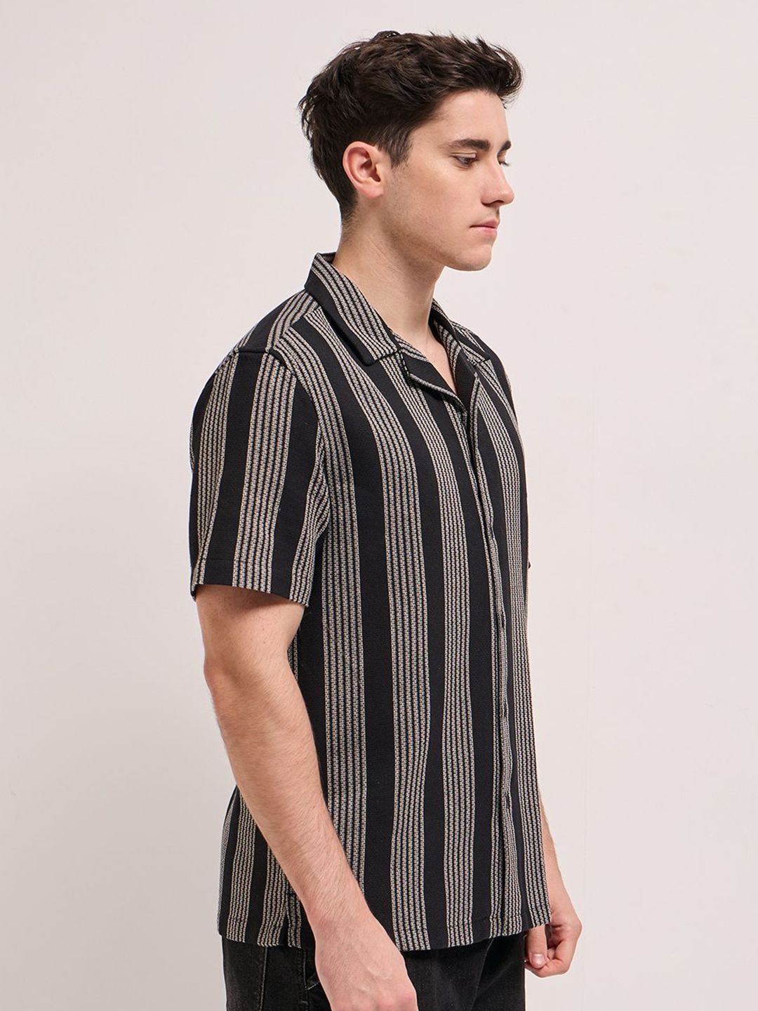 THE BEAR HOUSE Men Cuban Collar Multi Striped Casual Shirt