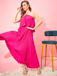 Berrylush Halter Neck Crop Top With Skirt