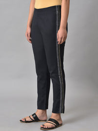 W Women Mid-Rise Regular Fit Trousers
