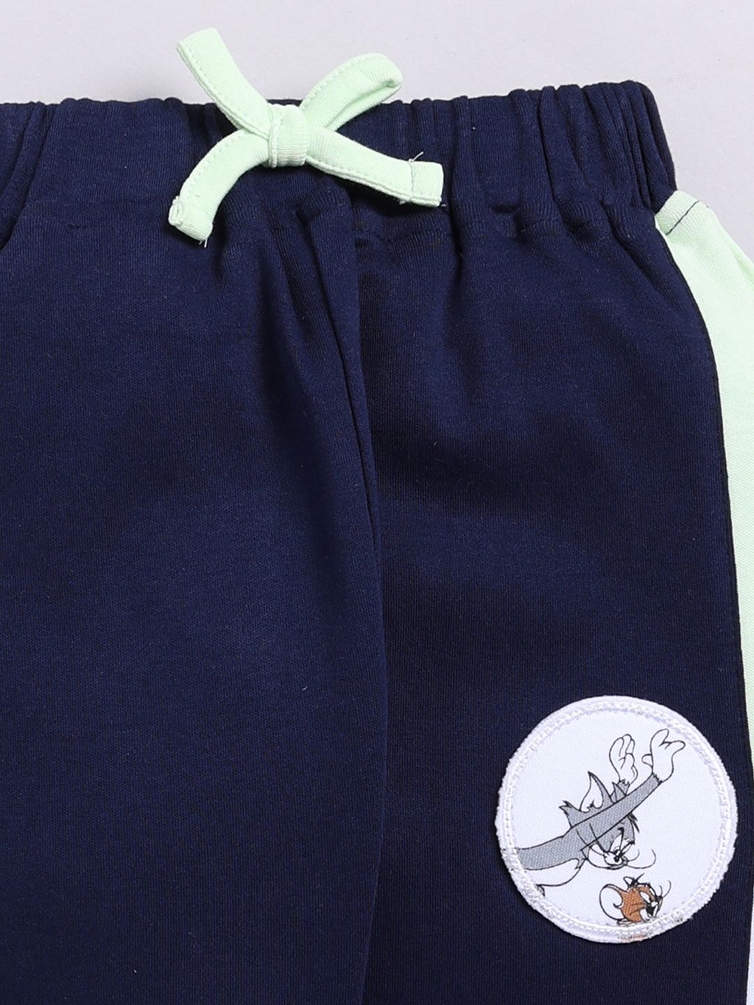 Moms Love Infant Boys Pure Cotton Tom & Jerry Printed T-shirt With Joggers