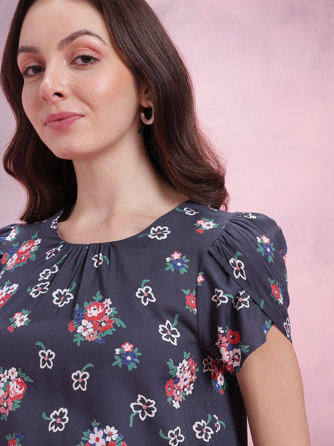 DressBerry Floral Printed Petal Sleeve Top