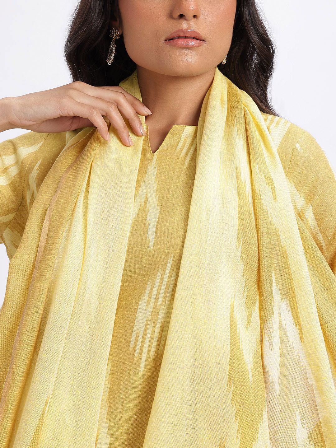 Anouk Ikat Printed Pure Cotton Straight Kurta with Trousers & Dupatta