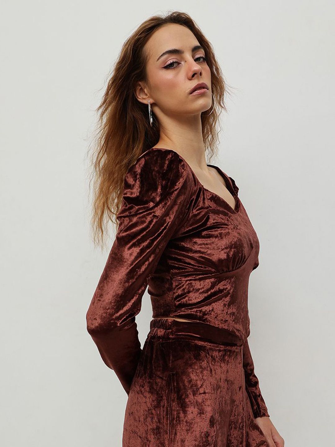 STREET 9 Animal Print Puff Sleeve Velvet Top