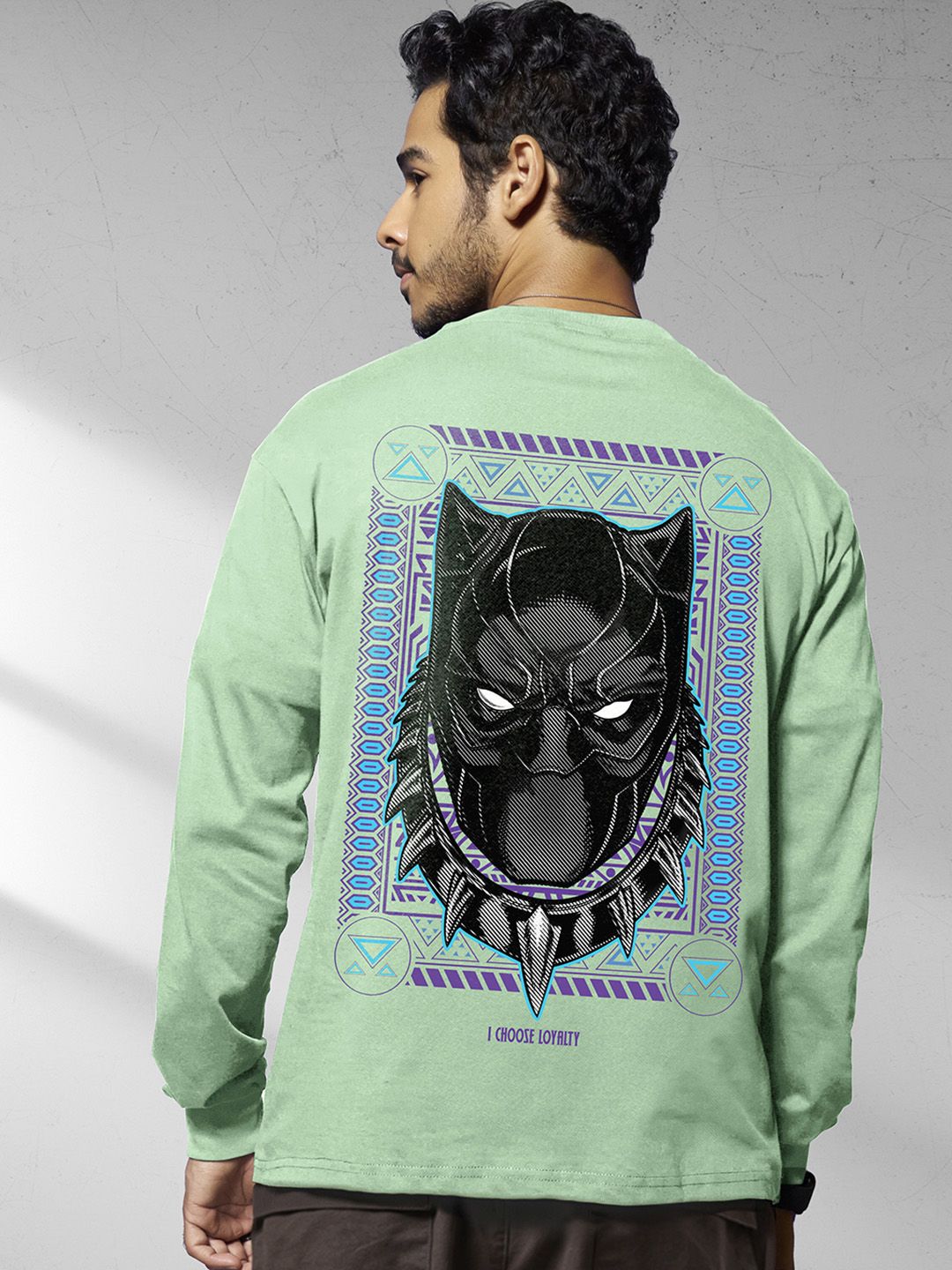 Bewakoof Official Marvel Merchandise King Panther Graphic Printed Oversized T-shirt