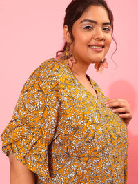 CURVY STREET V-Neck Floral Printed Bell Sleeves Top