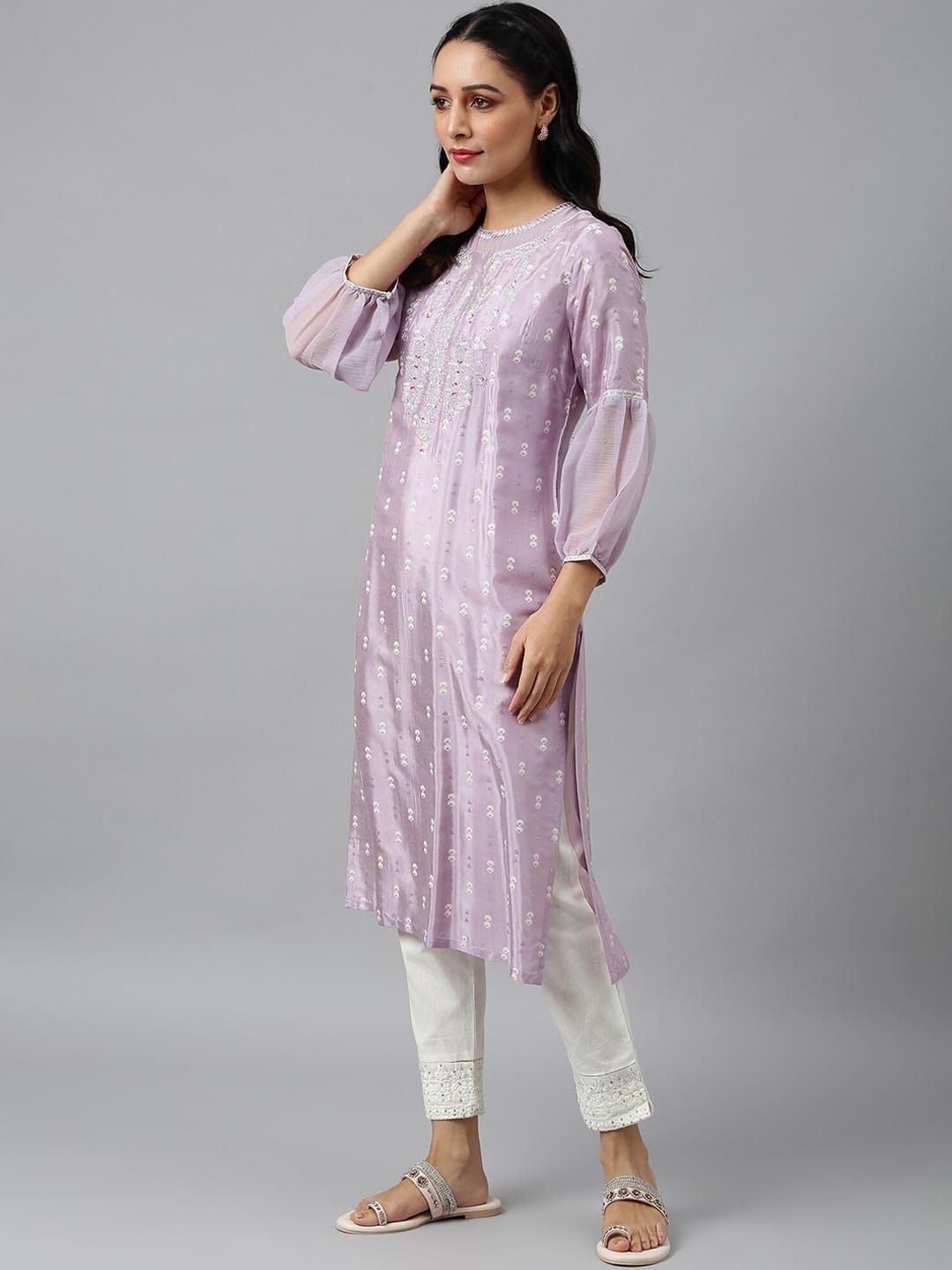 W Women Lavender Ethnic Motifs Embroidered Thread Work Kurta