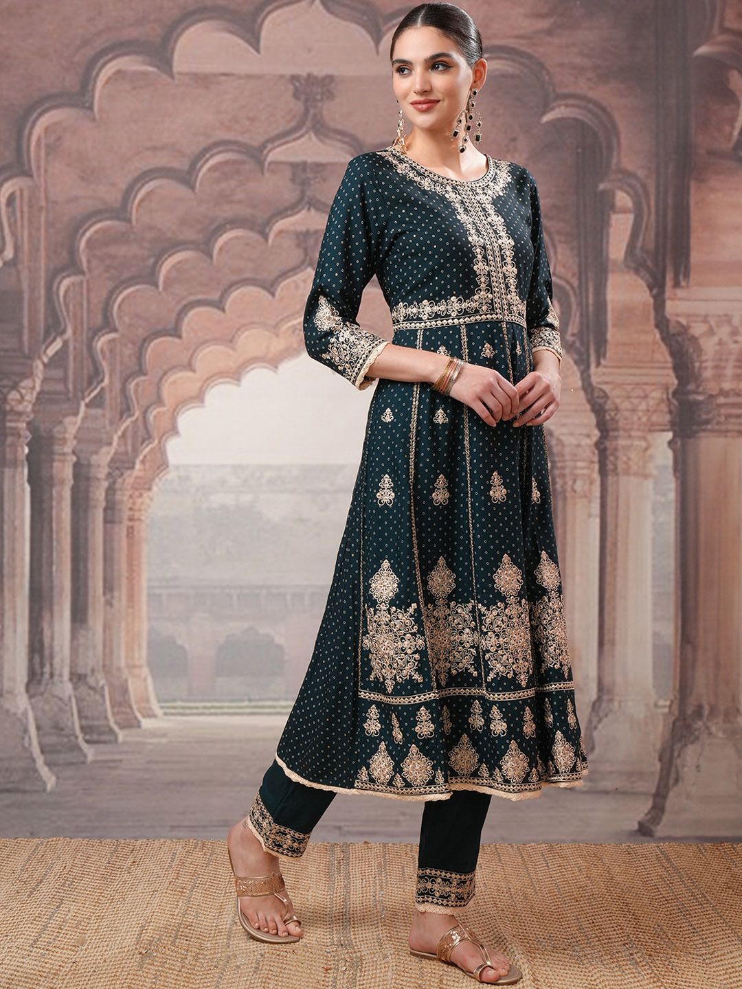 Vishudh Green Embroidered Regular Kurta with Trousers & Dupatta