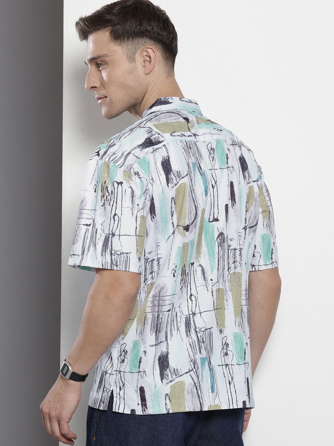 The Indian Garage Co Men Relaxed Fit Printed Resort Wear Jacquard Shirt