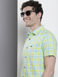The Indian Garage Co Men Slim Fit Opaque Checked Casual Shirt