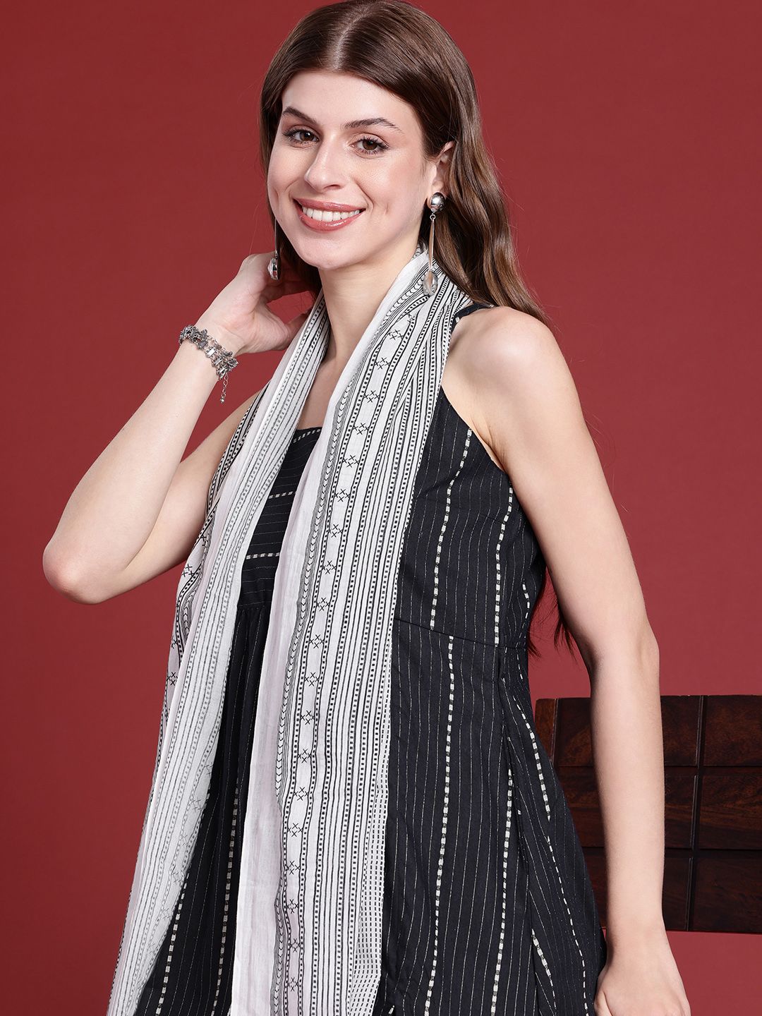 Anouk Women Woven Design A-Line Kurta With Trousers & Printed Dupatta