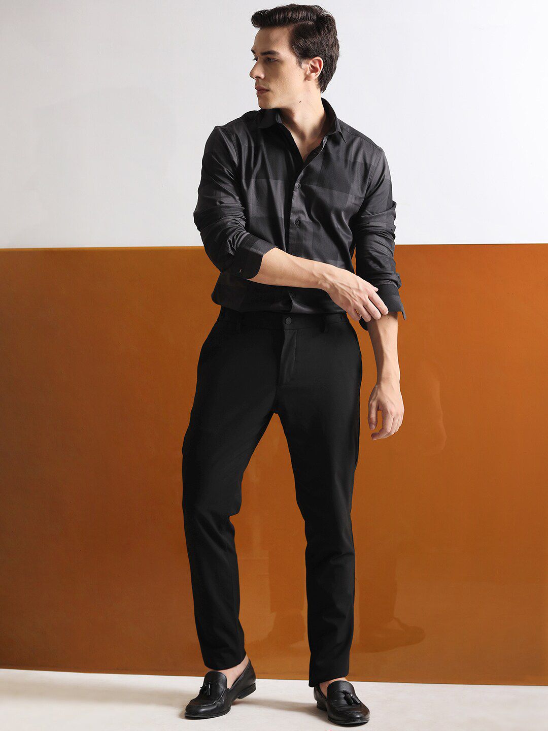 RARE RABBIT Men Santhe Checked Slim Fit Opaque Cotton Shirt