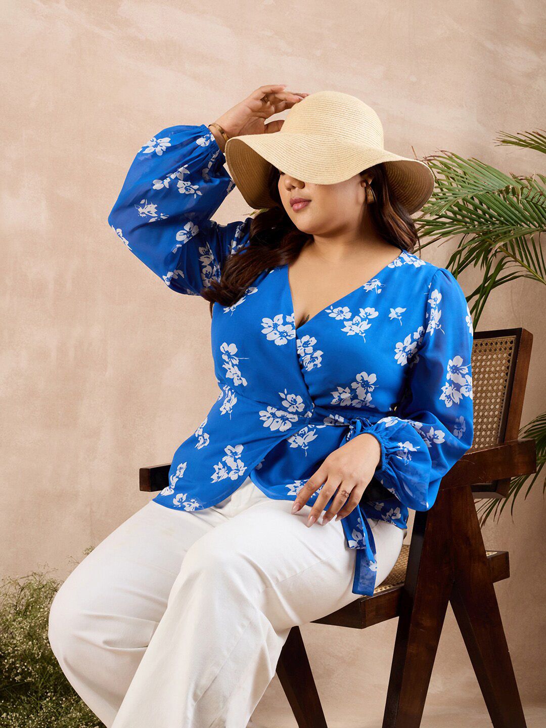 Berrylush Curve Plus Size Blue Floral Printed V-Neck Bishop Sleeve Wrap Top