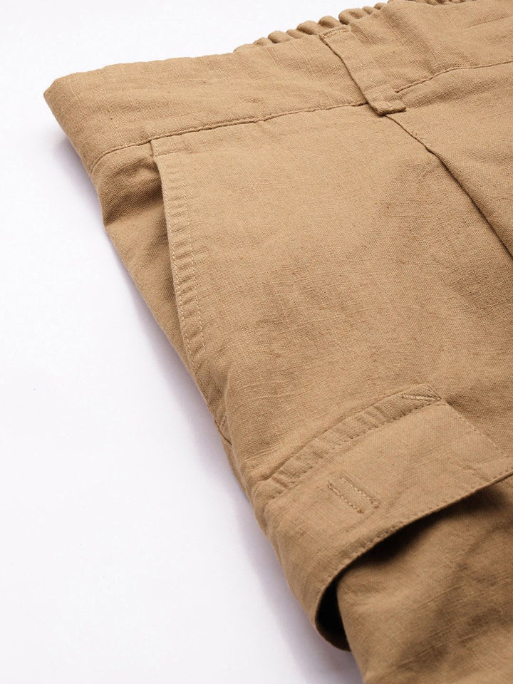 Mr Bowerbird Men Slim Fit High-Rise Cargos