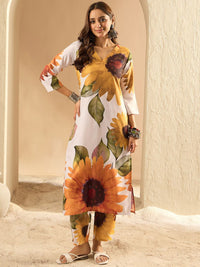 Indo Era Women Floral Printed Regular Kurta with Trousers