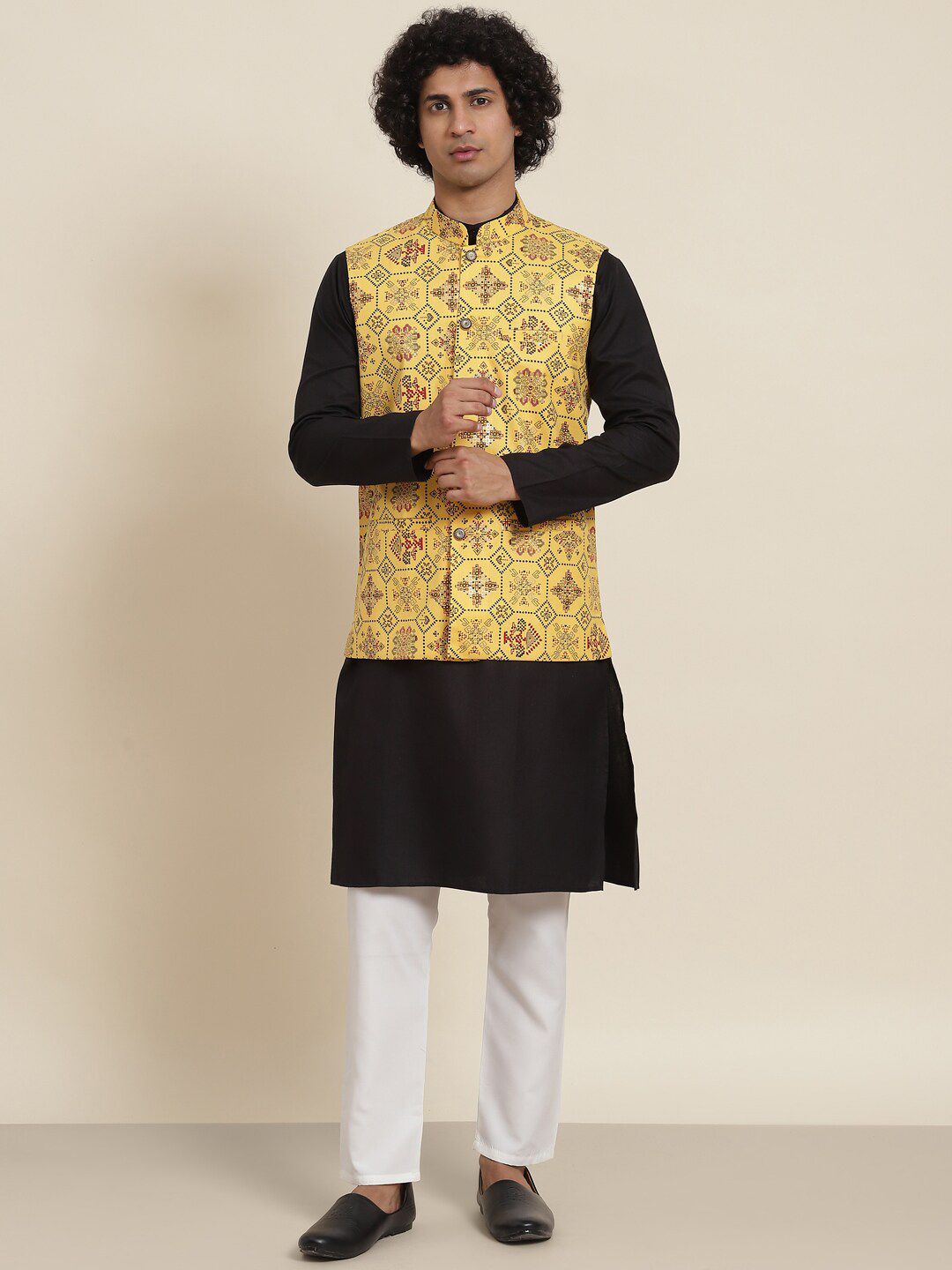 SOJANYA Kurta Biasa Kolar Mandarin Dengan Baju Tidur & Jaket Nehru