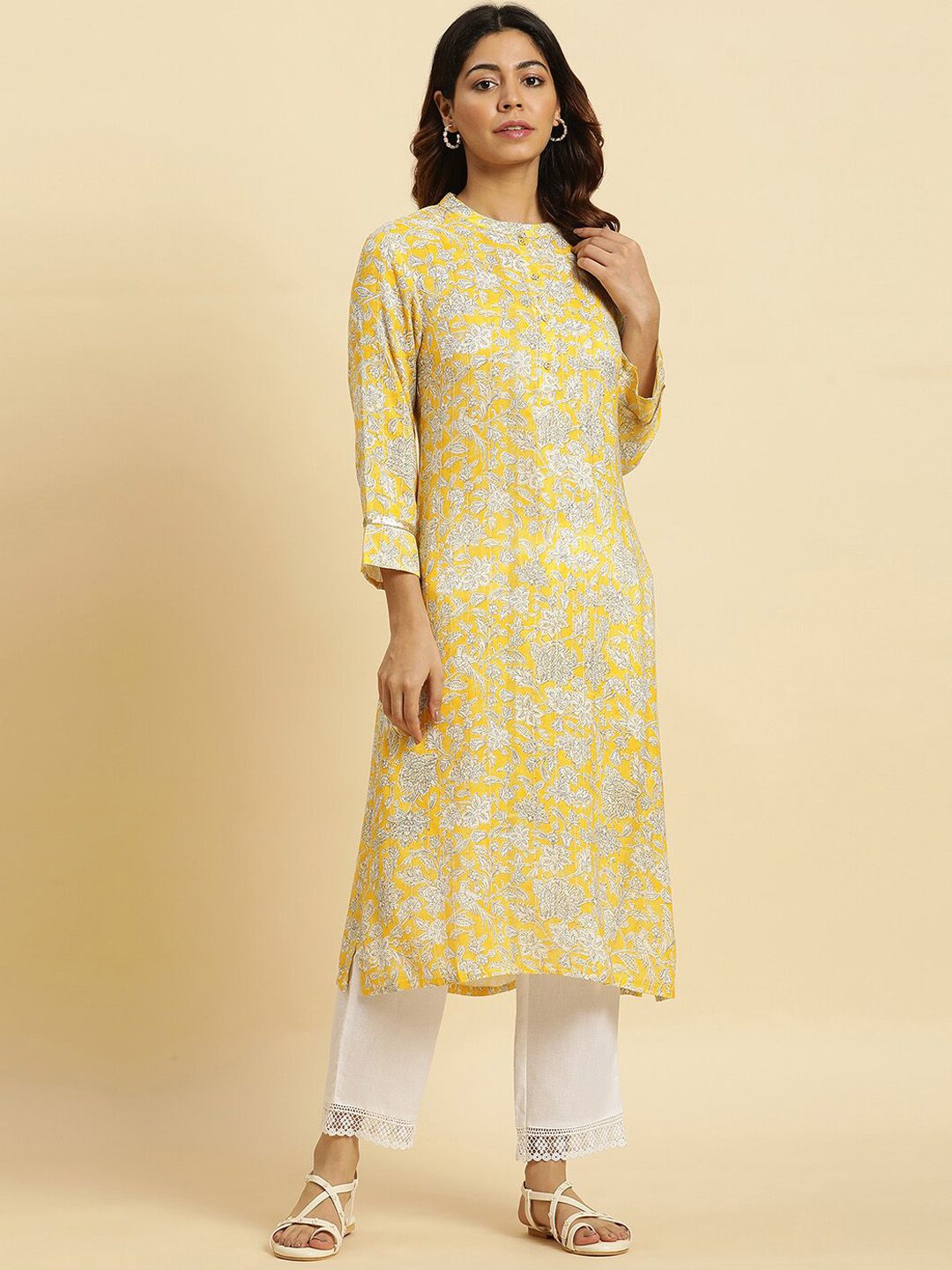 W Floral Printed Band Collar Sequinned Detailed Straight Kurta