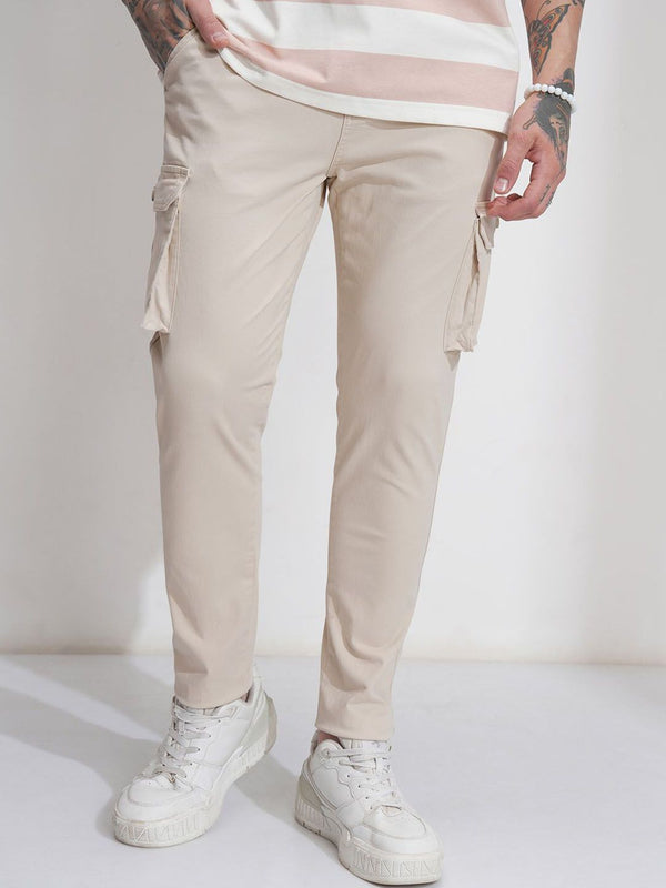 Highlander Lelaki Menghiburkan Seluar Cargos