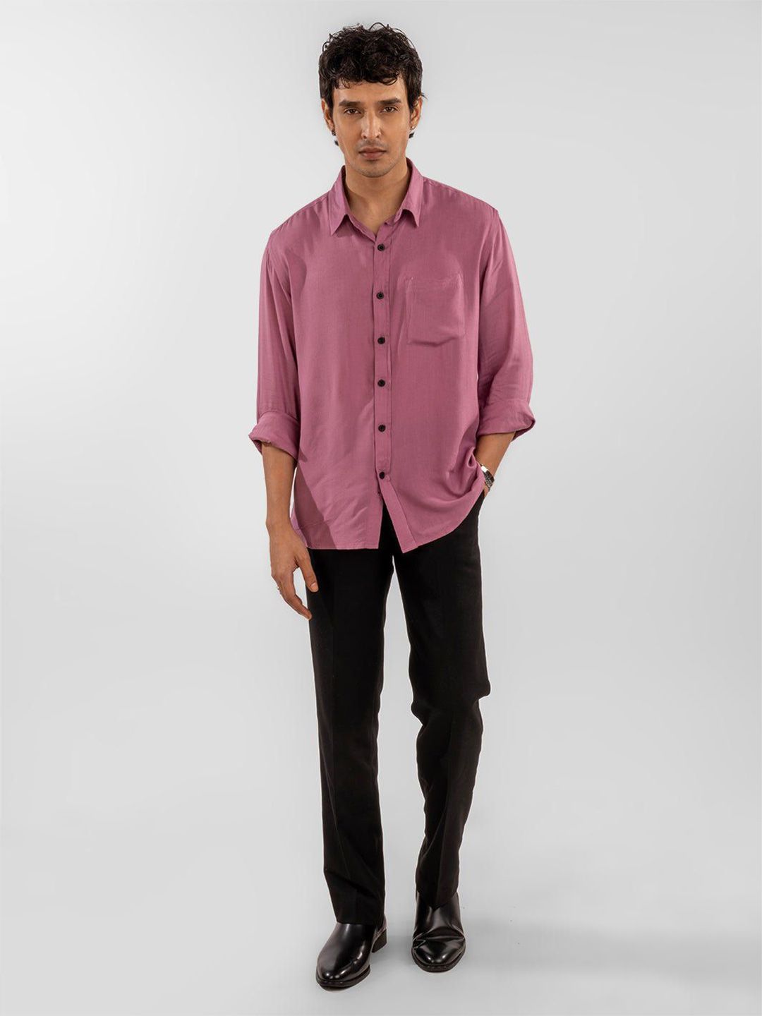 Eszett Long Sleeves Spread Collar Opaque Regular Fit Casual Shirt