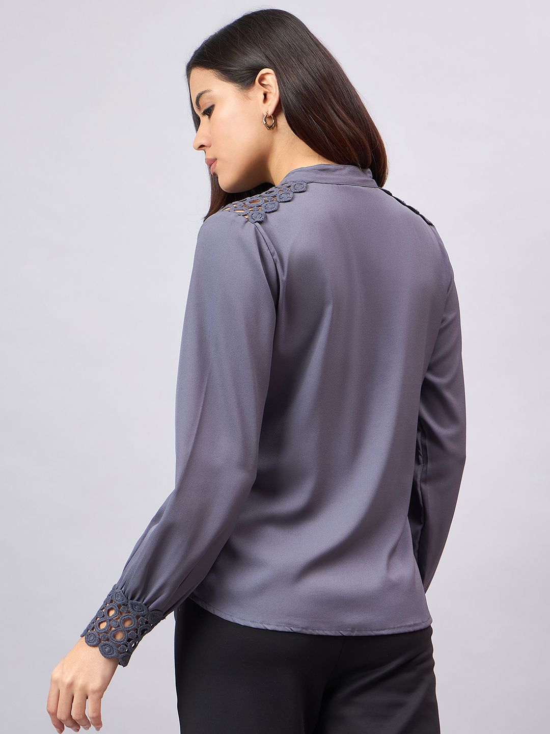 Style Quotient Women Solid Mandarin Collar Top