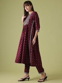 Anouk Ethnic Motifs Print Pleated Thread-Work Kurta with Trousers