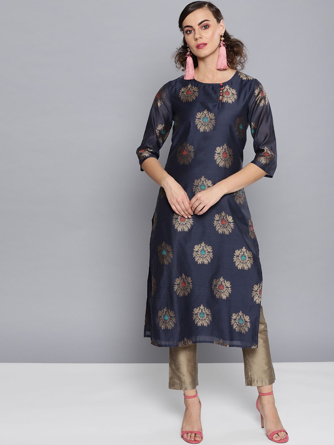 STREET 9 Women Navy Blue & Beige Self Design Kurta with Trousers